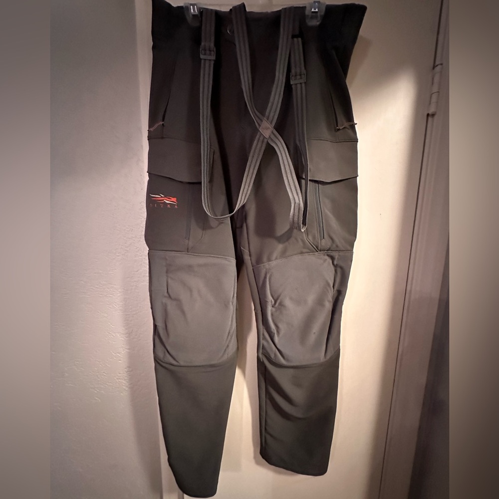 Sitka Timberline Men’s pants. Gray. 34T